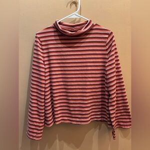 Madewell Turtleneck Top in Chilton Stripe Size Medium Tiny Hole in back pictured